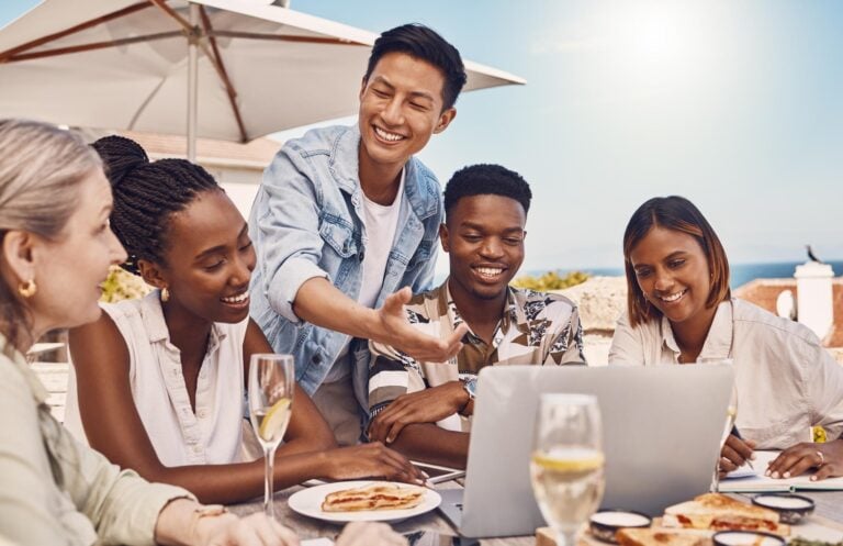 The Complete Guide to Stress-Free Group Vacation Planning: Making Memories with Ease